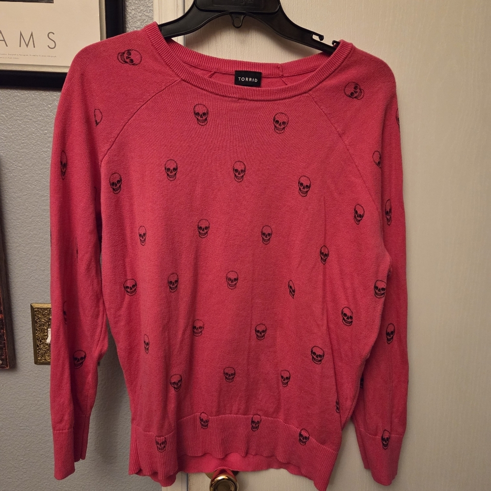 Torrid Fuchsia Skull Pattern Women's Sweater Size 0